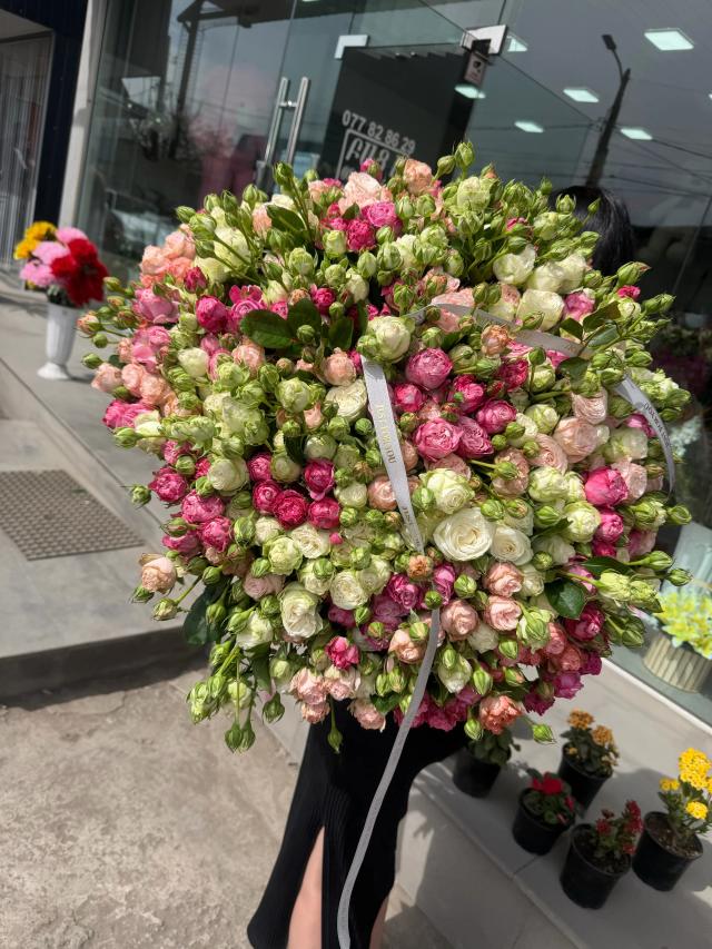 Colorful bunches | ծաղիկներ, ծաղկեպսակներ, բույսեր - առաքում Երևան