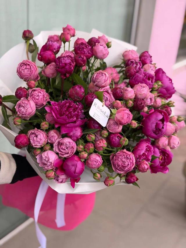Bunch roses and peonies | ծաղիկներ, ծաղկեպսակներ, բույսեր - առաքում Երևան