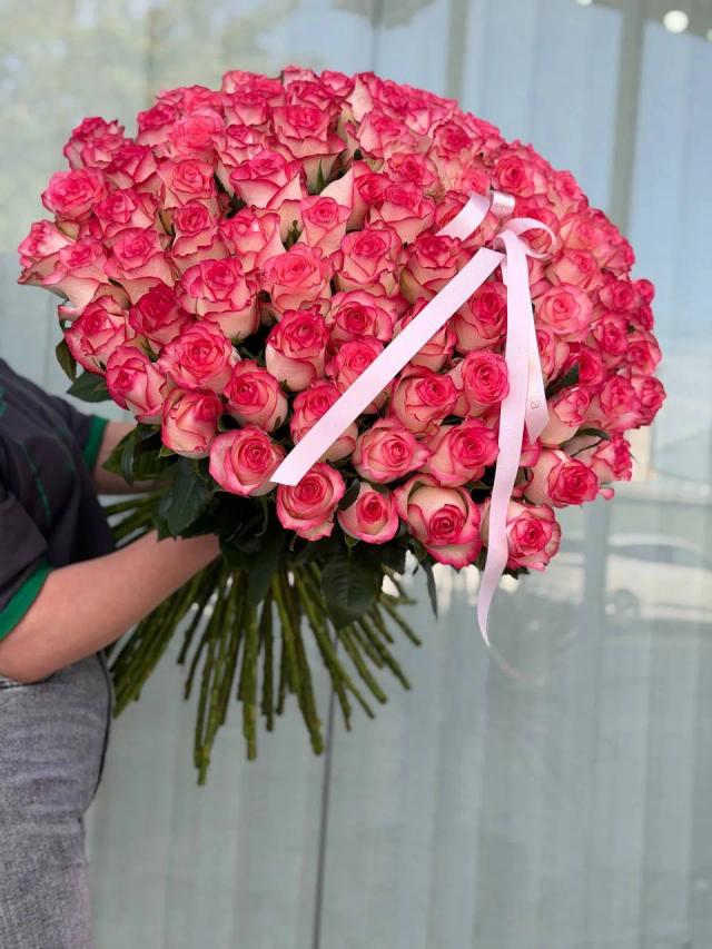 A gorgeous bouquet of roses | ծաղիկներ, ծաղկեպսակներ, բույսեր - առաքում Երևան