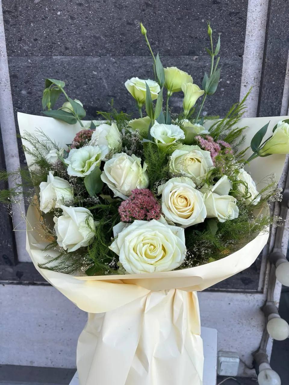 Bunch "Delicacy" | ծաղիկներ, ծաղկեպսակներ, բույսեր Երևան Bunch "Delicacy" | ծաղիկներ, ծաղկեպսակներ, բույսեր Երևան