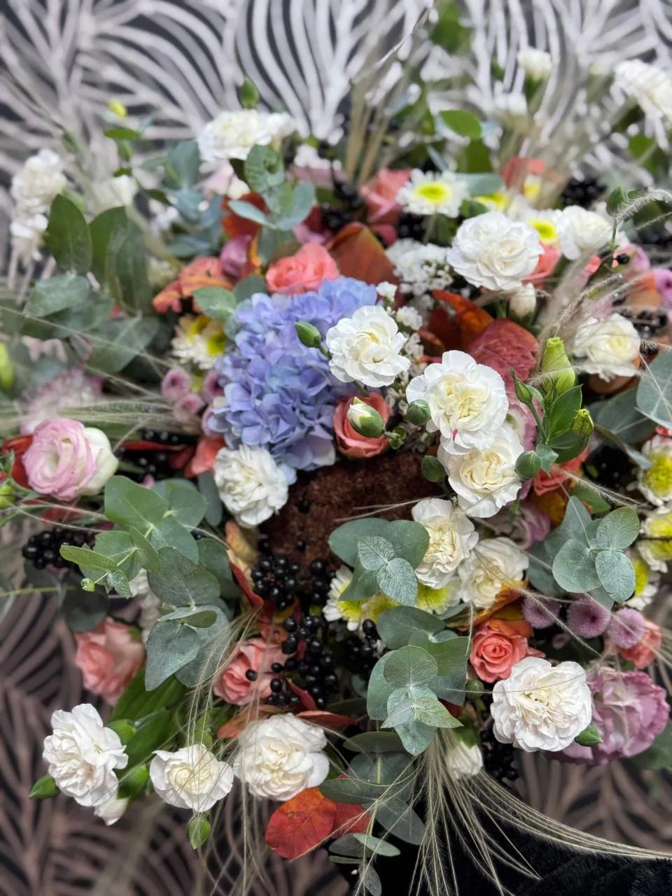 Creative bouquet | ծաղիկներ, ծաղկեպսակներ, բույսեր Երևան Creative bouquet | ծաղիկներ, ծաղկեպսակներ, բույսեր Երևան