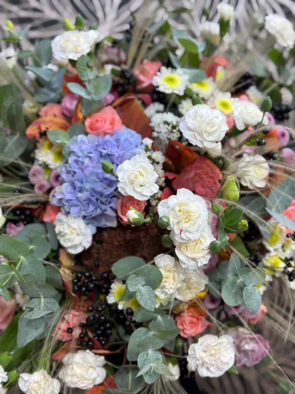 Creative bouquet | ծաղիկներ, ծաղկեպսակներ, բույսեր Երևան Creative bouquet | ծաղիկներ, ծաղկեպսակներ, բույսեր Երևան