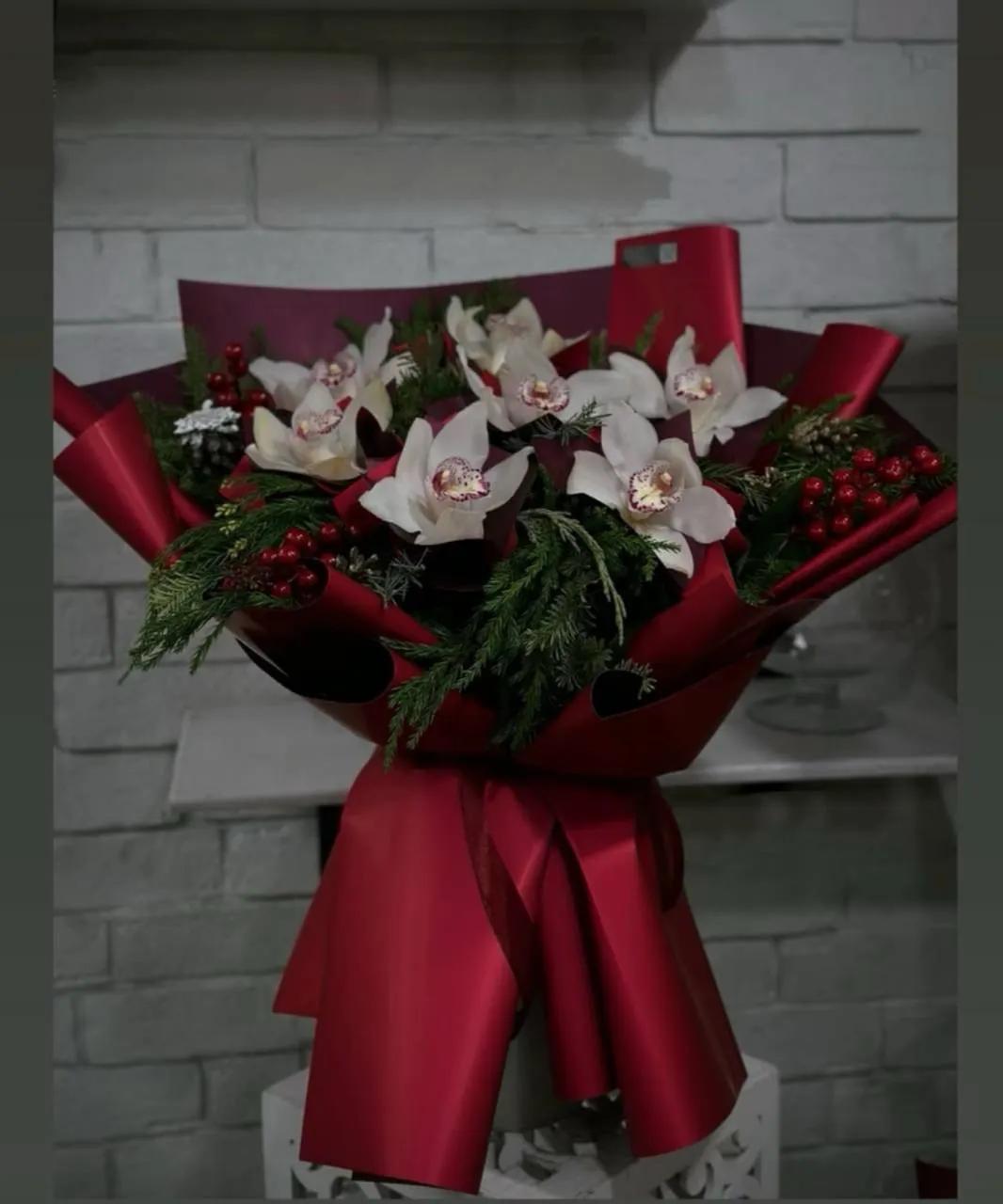 Christmas bouquet | ծաղիկներ, ծաղկեպսակներ, բույսեր Երևան Christmas bouquet | ծաղիկներ, ծաղկեպսակներ, բույսեր Երևան