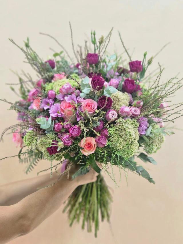Creative bouquet | ծաղիկներ, ծաղկեպսակներ, բույսեր - առաքում Երևան Creative bouquet | ծաղիկներ, ծաղկեպսակներ, բույսեր - առաքում Երևան