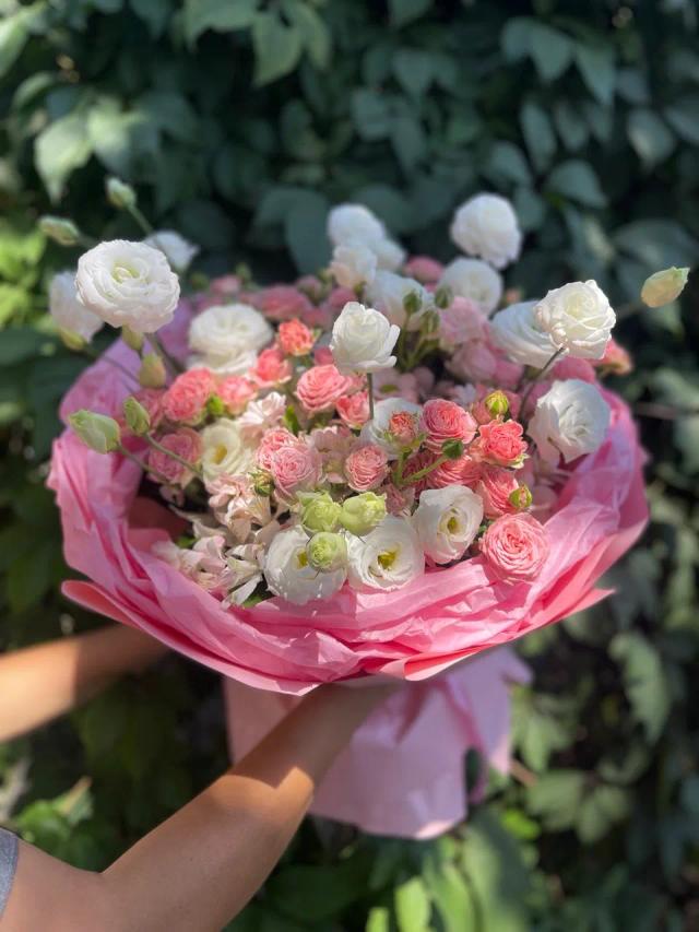 An elegant bouquet | ծաղիկներ, ծաղկեպսակներ, բույսեր - առաքում Երևան An elegant bouquet | ծաղիկներ, ծաղկեպսակներ, բույսեր - առաքում Երևան