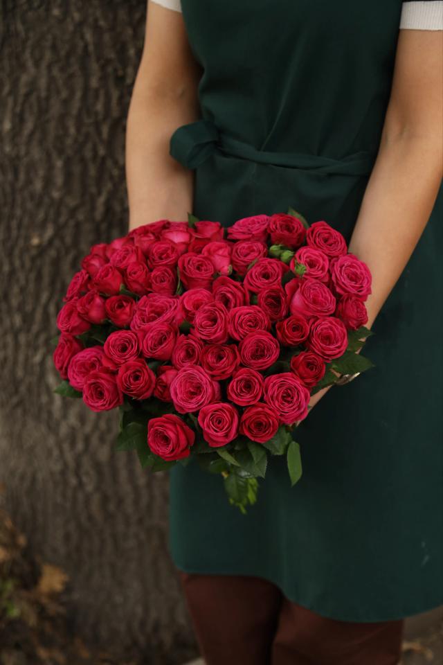 Red roses in a heart-shaped box | ծաղիկներ, ծաղկեպսակներ, բույսեր - առաքում Երևան Red roses in a heart-shaped box | ծաղիկներ, ծաղկեպսակներ, բույսեր - առաքում Երևան