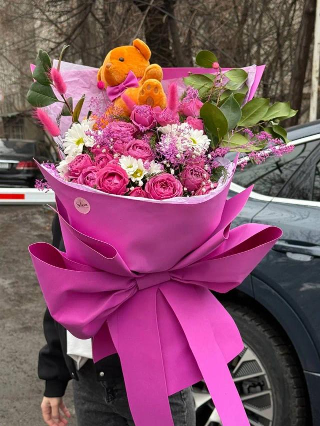 «Романтическая» связка | ծաղիկներ, ծաղկեպսակներ, բույսեր - առաքում Երևան «Романтическая» связка | ծաղիկներ, ծաղկեպսակներ, բույսեր - առաքում Երևան